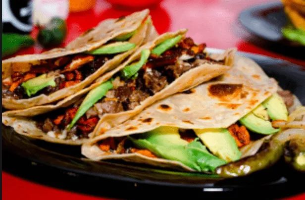 Para carne asada acude a Tacos 