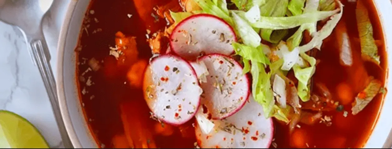 Si llegas tarde ¡Cena Pozole!